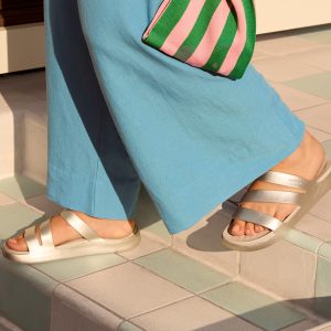 Getaway Metallic Strappy - 211659-040